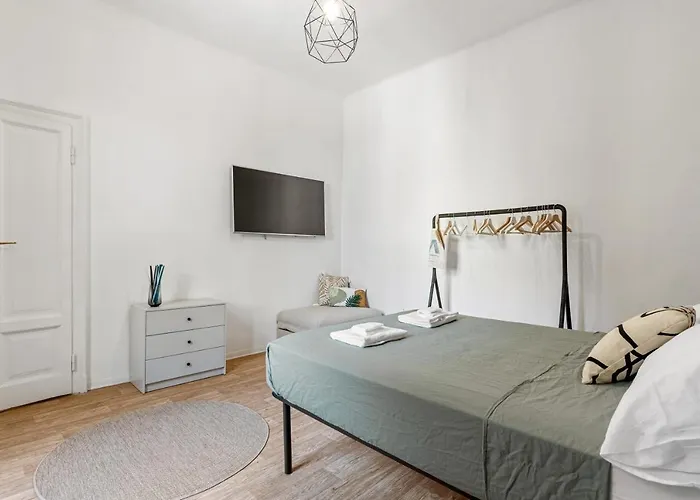 Navigli Charming Flat Apartmán *