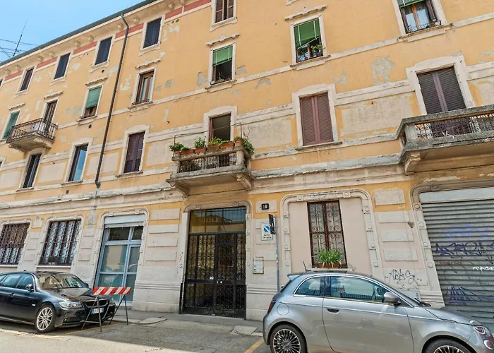 Navigli Charming Flat ميلان