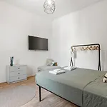 Navigli Charming Flat Apartman *