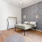 Navigli Charming Flat Apartman *
