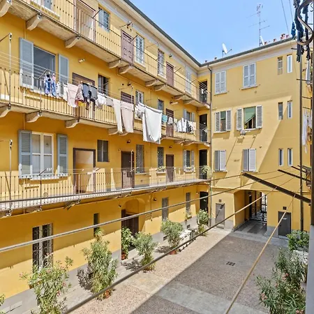 Navigli Charming Flat Apartman
